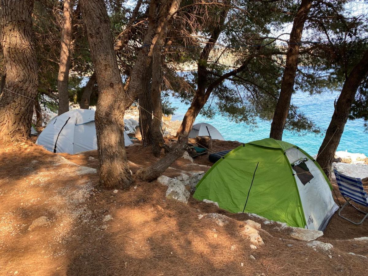 Отель Pine Side Camp Химара Экстерьер фото